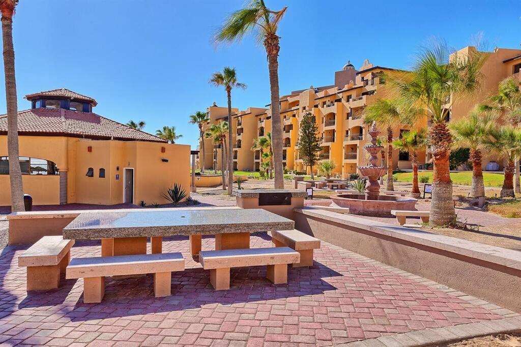 Princesa Resort D108*Sandy Beach*Ground Floor*Huge Rocky Point Exterior photo